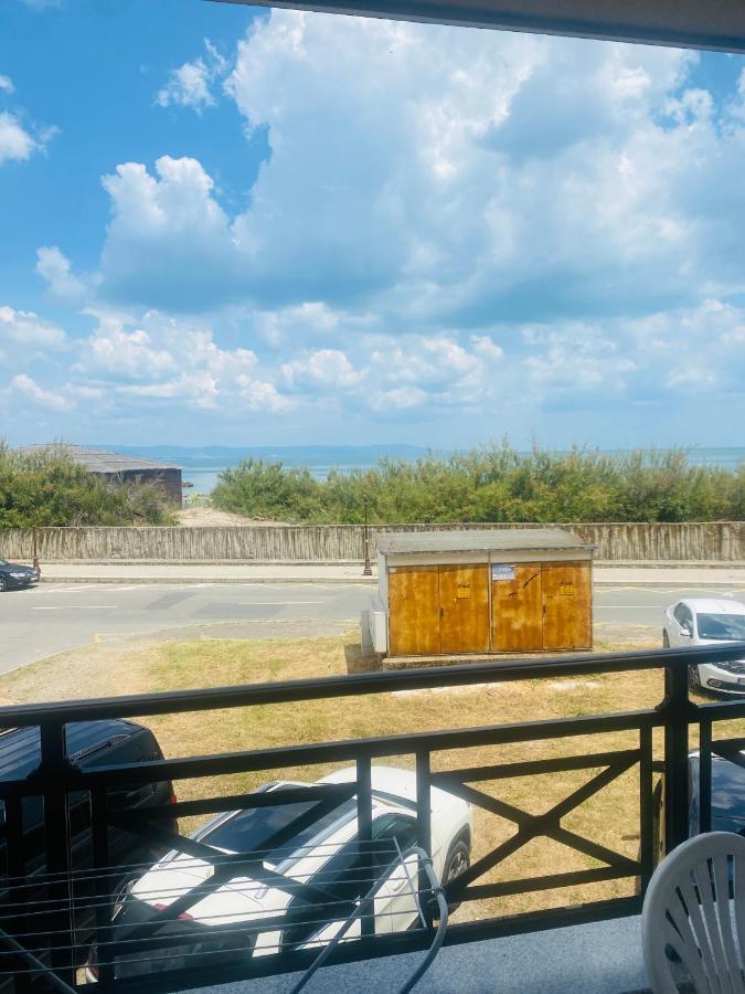 Apartment Golden Sea View New