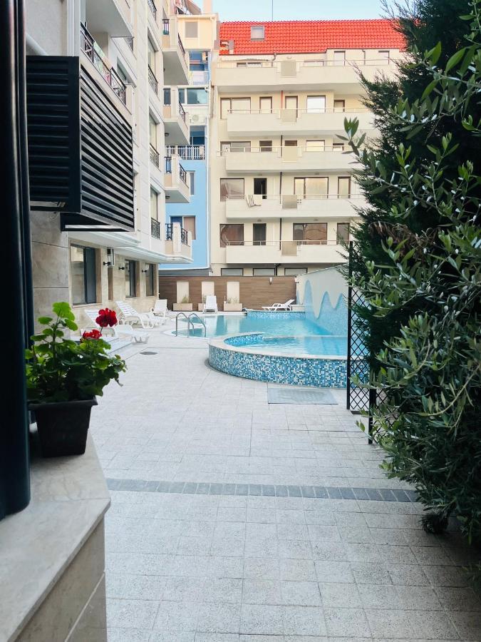 Golden Sea View New Apartment Pomorie