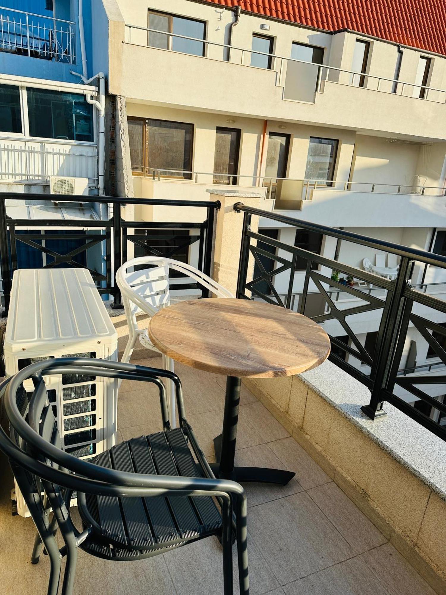Apartment Golden Sea View New *